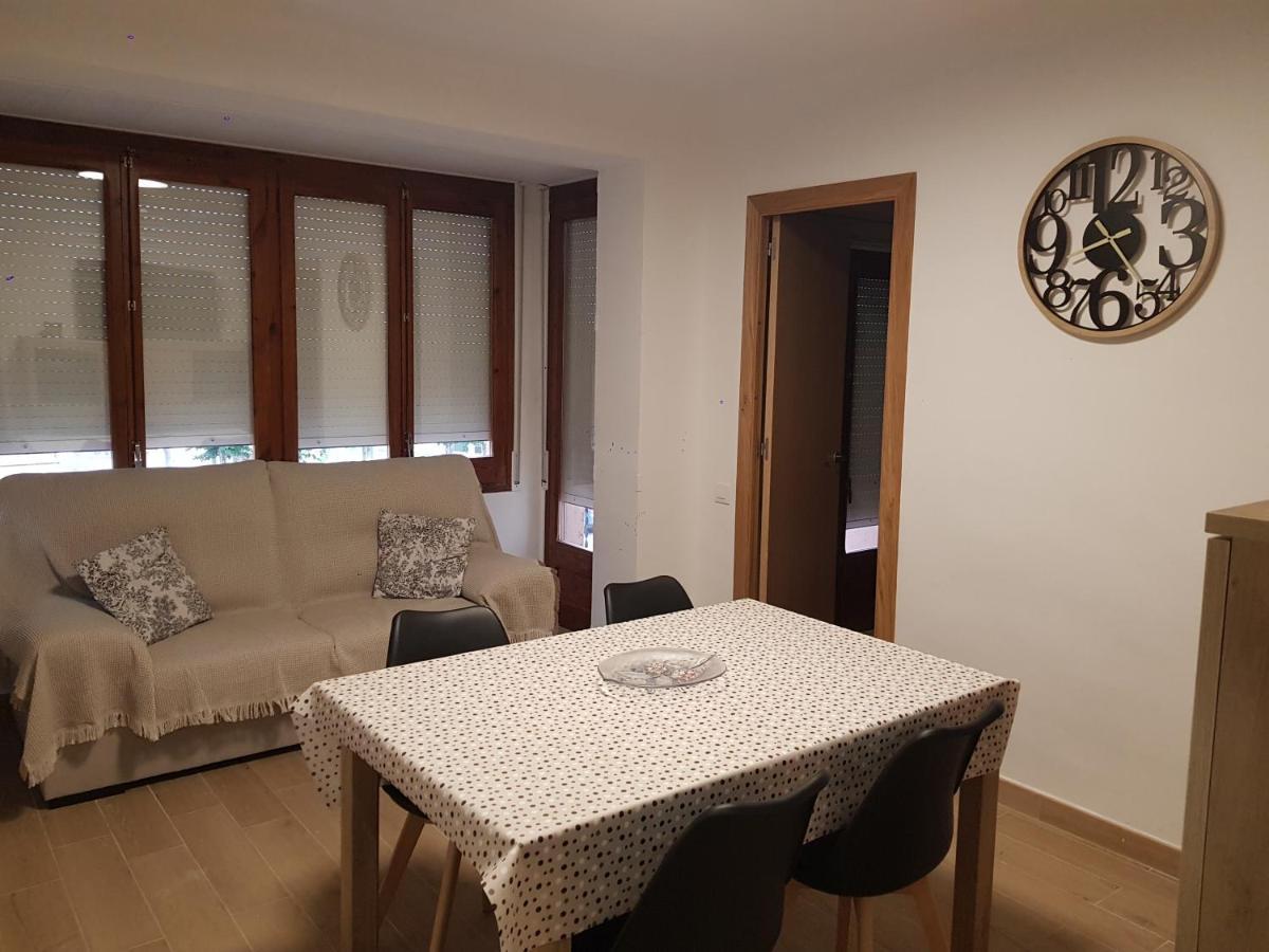 Fantastic Pis A Oliana Alt Urgell Lleida Wifi Apartamento Exterior foto